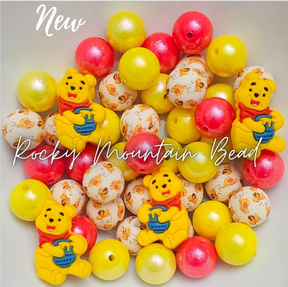 15 mm silicone Winnie The Pooh mix shop exclusive bead mix Includes 4 focal beads