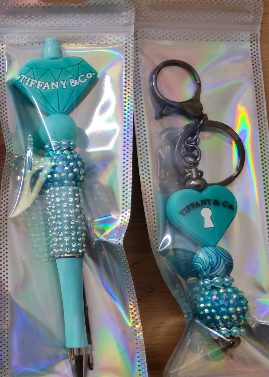 Wholesale custom completed beadable bundles pen and keychain 2 pack for resale