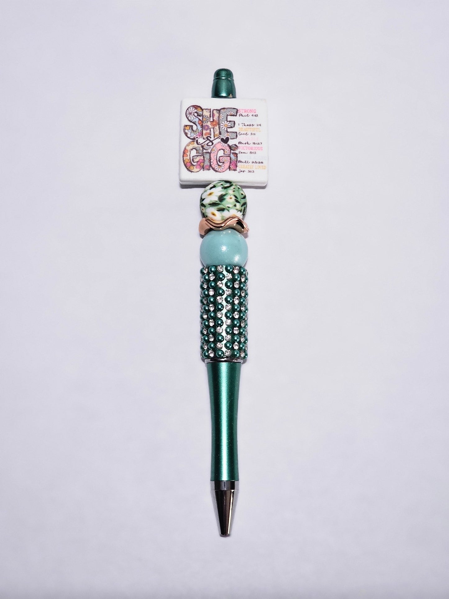 New 1 Count Focal Bead GIGI. Pen is example bead only