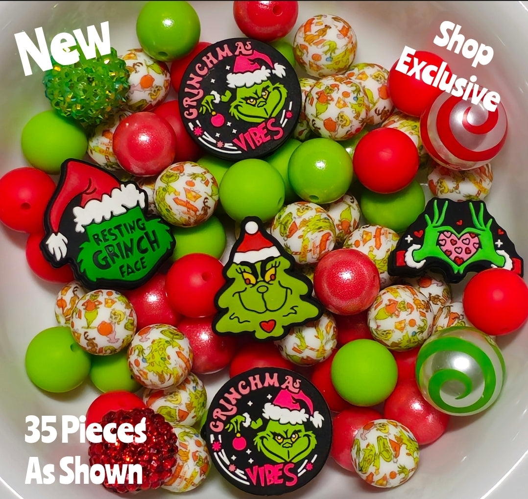 New Character Christmas Mean One Silicone Bead Mix DIY Craft Supplies printed designs solids acrylics and focals 15mm silicone 20mm acrylics