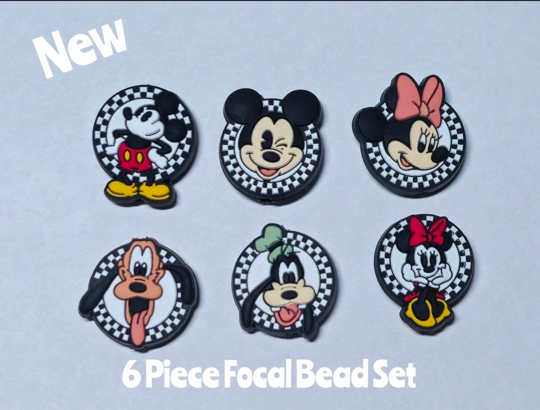 New 6 Count Mickey & Friends Focal Bead Set