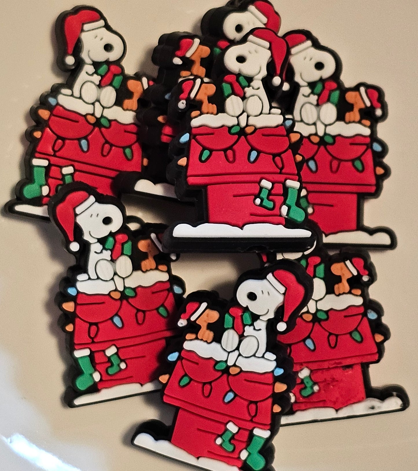 1 Count Focal Bead Snoopy Christmas
