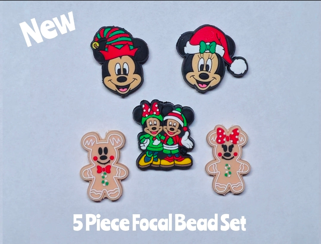 New 5 Count Mickey Minnie Christmas Focal Bead Set