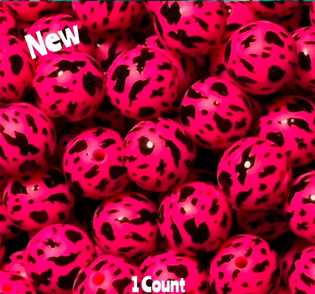 New 15mm 1 Count Bold Hot Pink Cow Country printed silicone bead