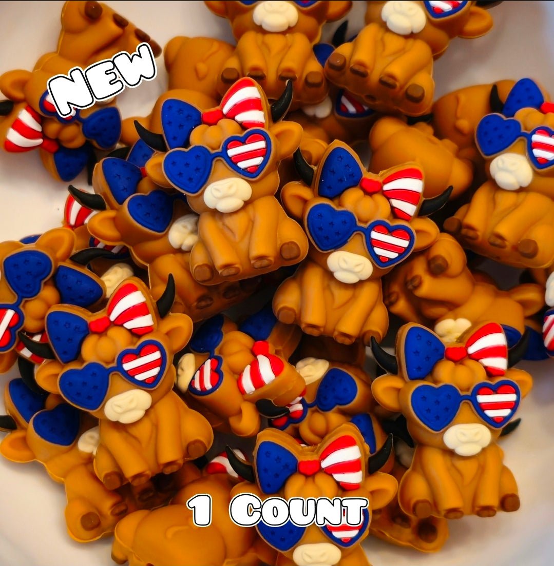 New 1 Count Focal Bead American Cow