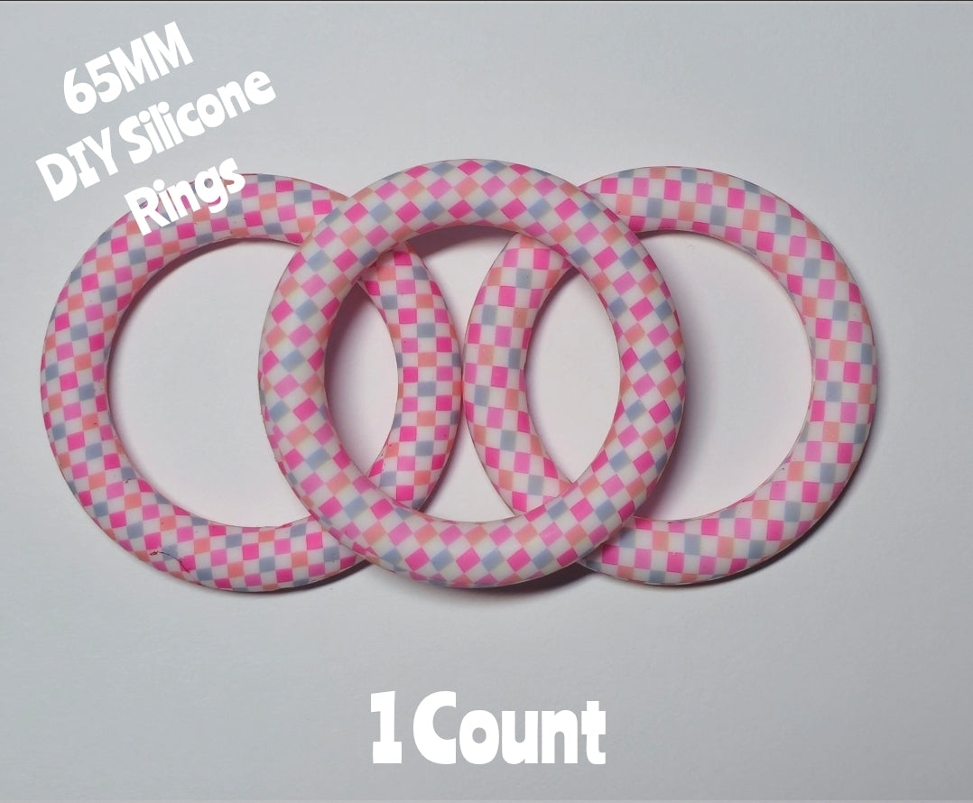 1 Count DIY 65MM Silicone Rings Craft Supplies Beadable Blanks Pink Checker