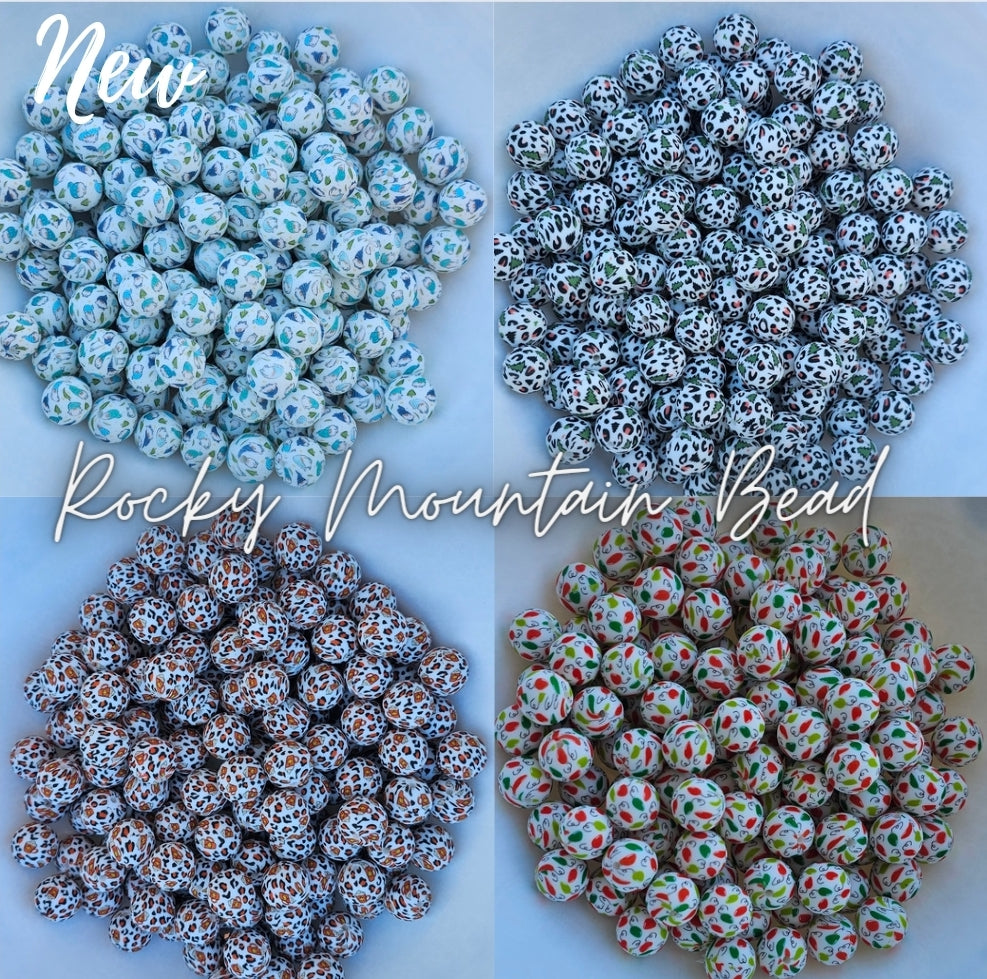 New holiday printed beads- 15mm printed