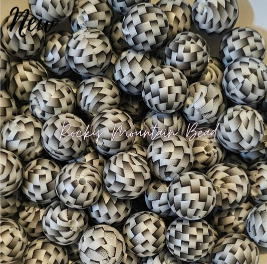 New 15mm printed black basket weeve silicone beads 1 count