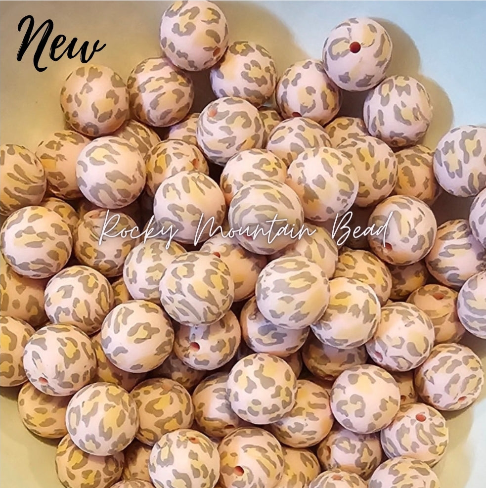 15mm printed soft pink peach leopard silicone beads 1 count