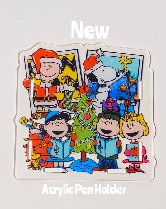 NEW Acrylic Pen Holder Box 1 Count Snoopy Christmas.  Read description for directions and special handling.