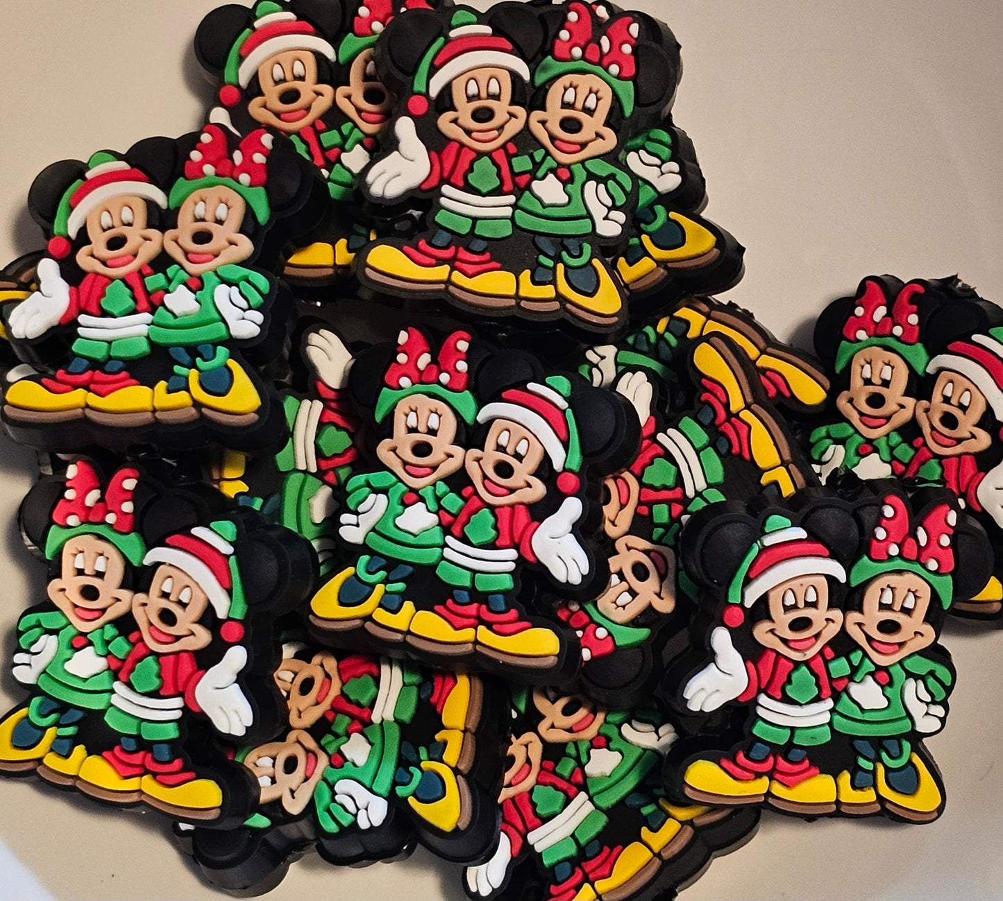 1 Count Focal Bead Mickey Minnie Christmas