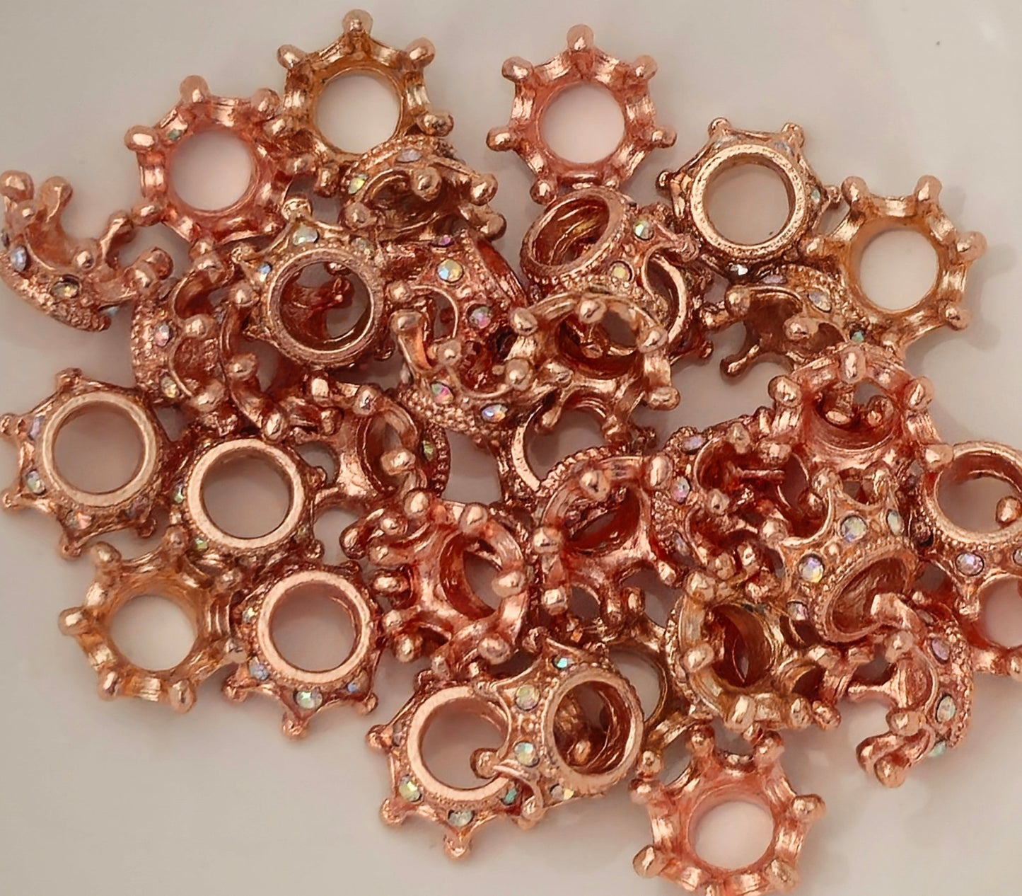 1 Count Metal Rhinestone Crowns
