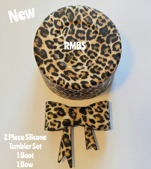 New 2 piece Silicone Tumbler Set.