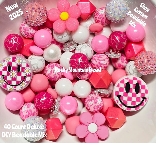 New 2025 DELUXE  pink leopard flower smiley face mix 15mm