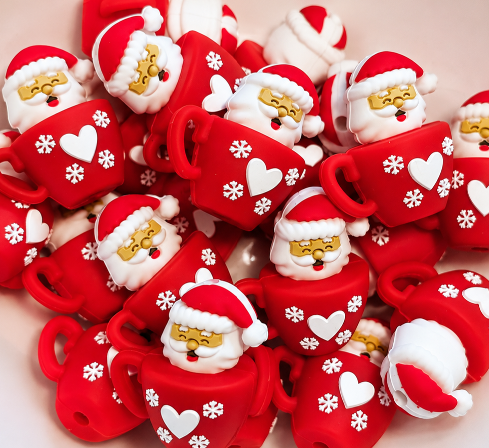 1 Count Focal Bead 3D Santa Cup