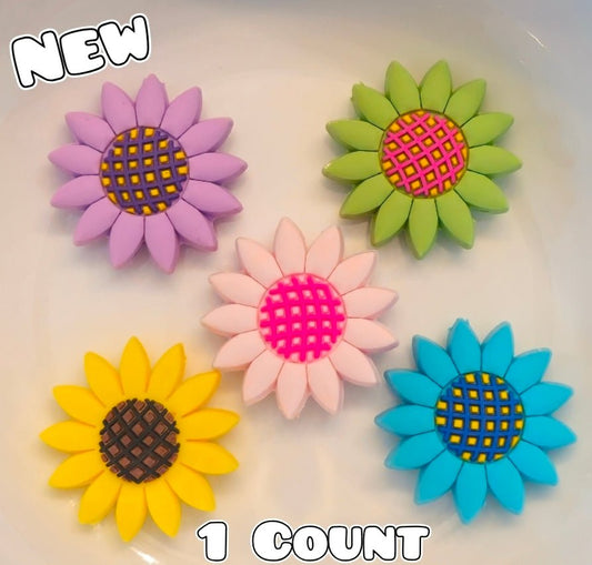 New 1 Count Focal Bead Flowers