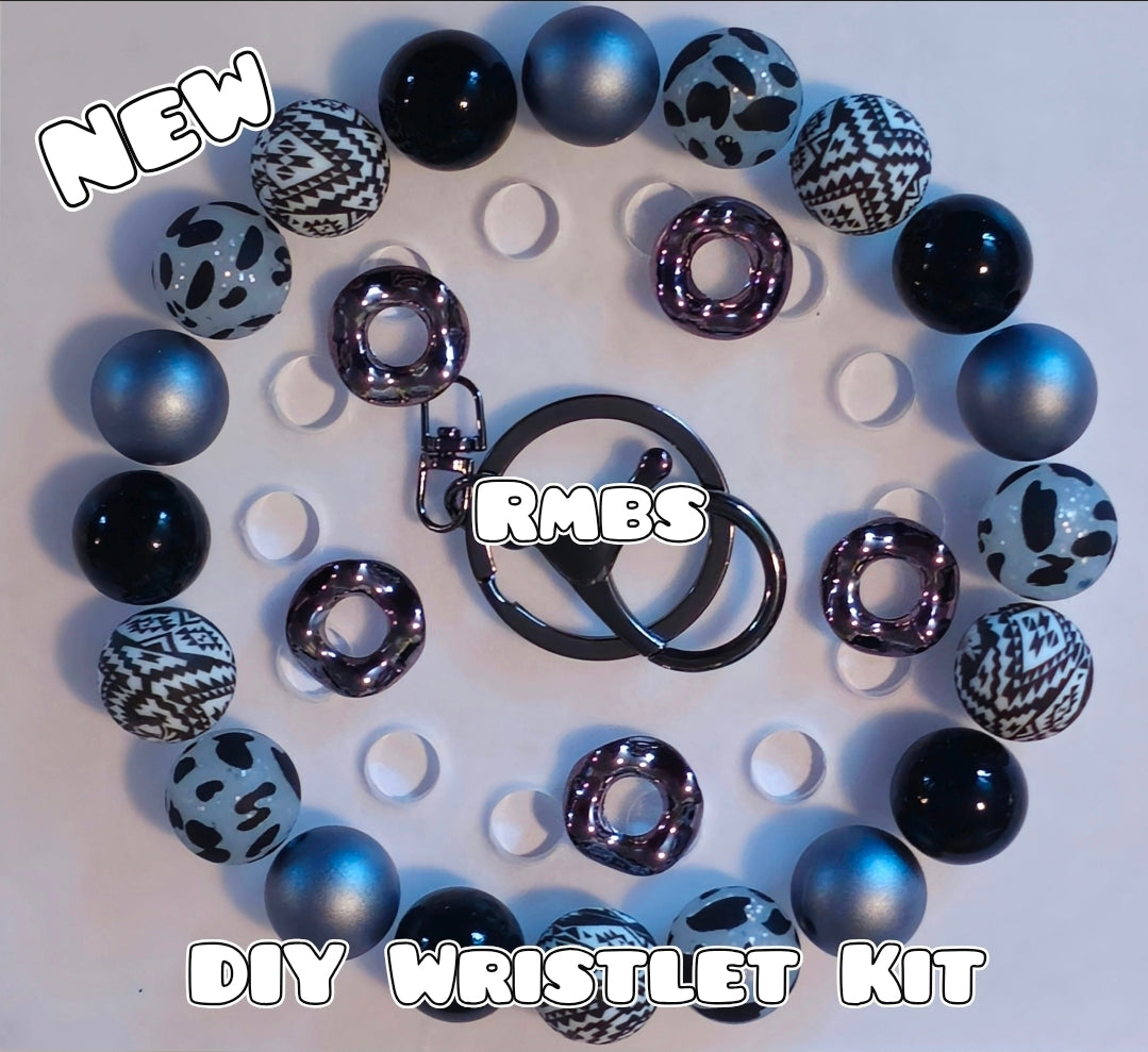 New 1 Count DIY Deluxe Beadable Wristlet Kit