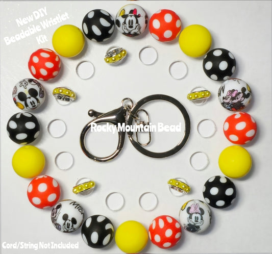 New 1 Count DIY Deluxe Beadable Wristlet Kit- Mickey Mouse Character Beads- Beadable Accessories