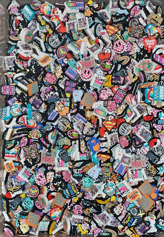 New AUGUST Mixed Random Focal Beads Mixes DIY Beadable & ACCESSORIES 20 Count & 40 Count